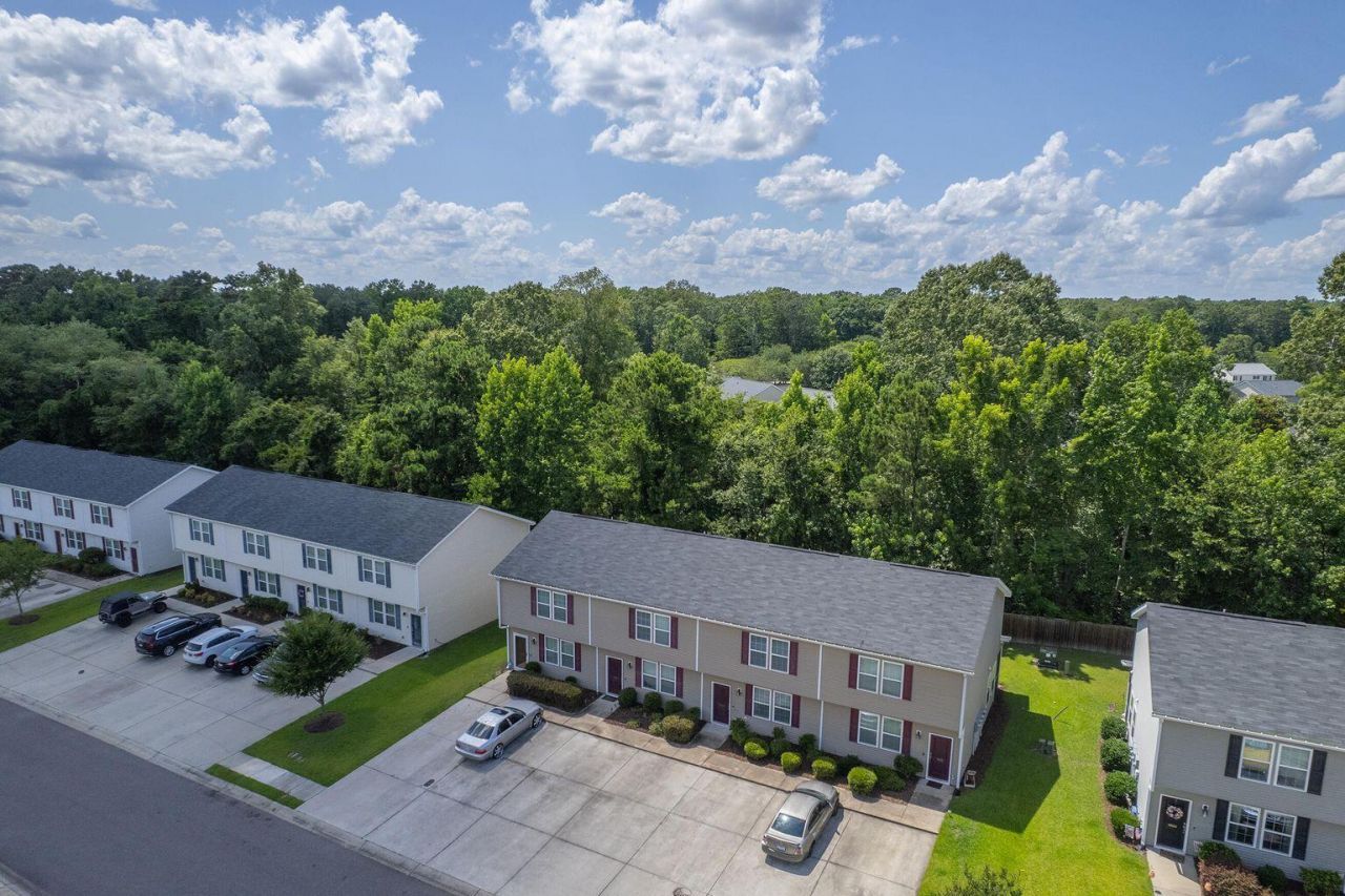 1064 Lexi Court Photo 28