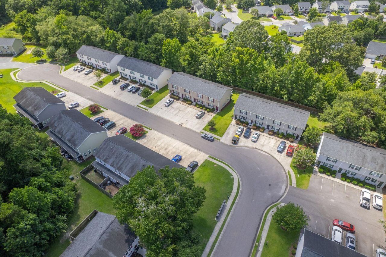 1064 Lexi Court Photo 29