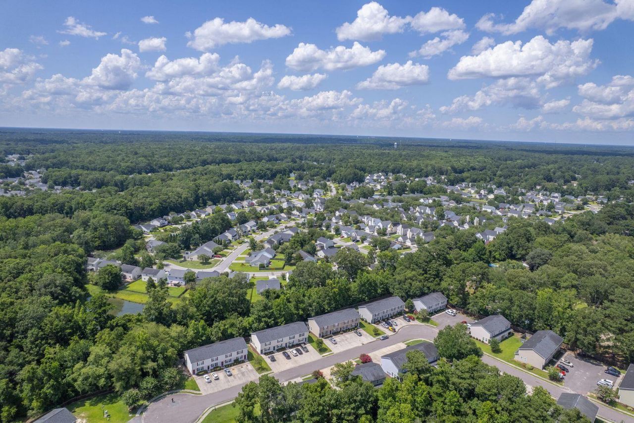 1064 Lexi Court Photo 43