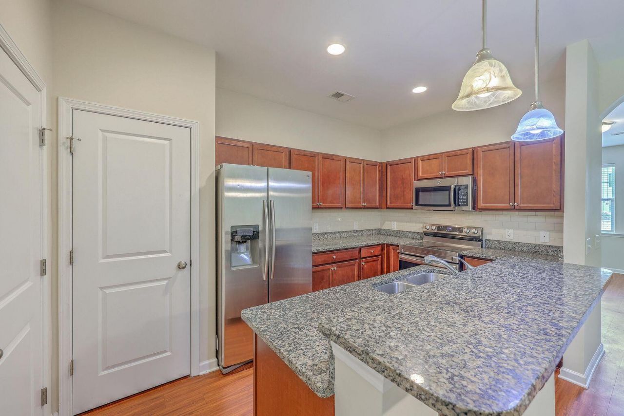 1064 Lexi Court Photo 9