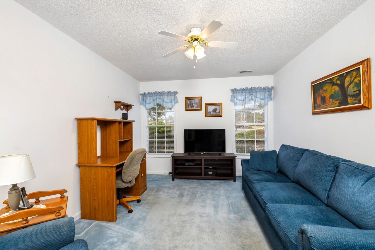 136 Ridge Lake Drive Photo 14