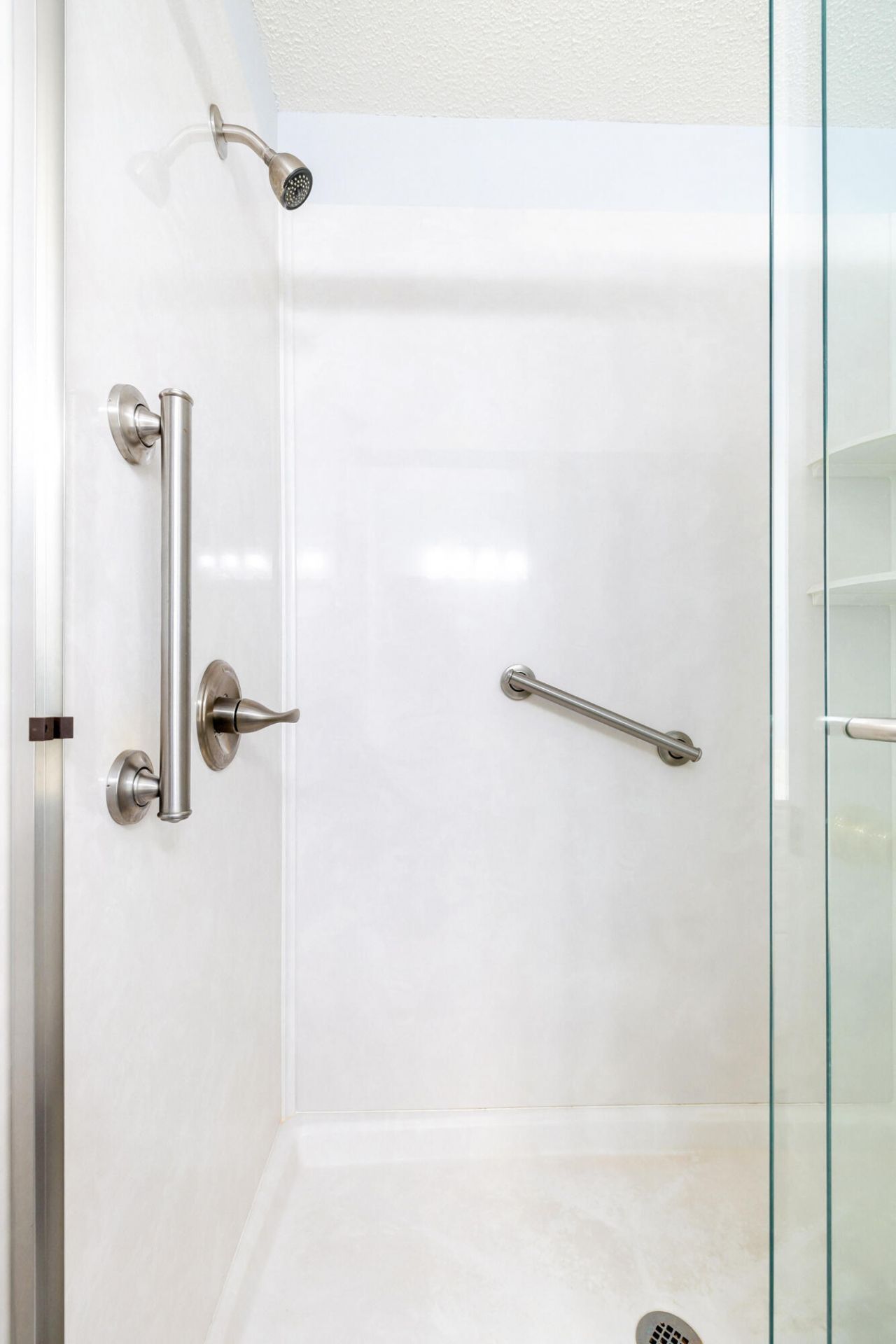 136 Ridge Lake Drive Photo 32