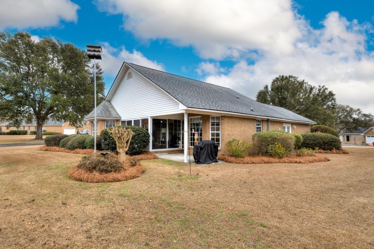 136 Ridge Lake Drive Photo 5