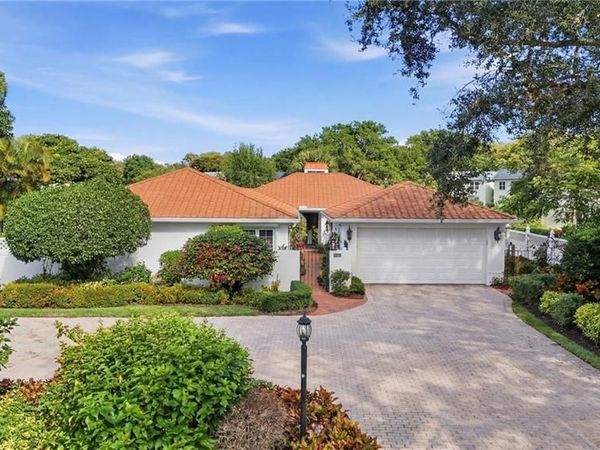 300 Bald Eagle DR, Unit 1, NAPLES, FL 34105