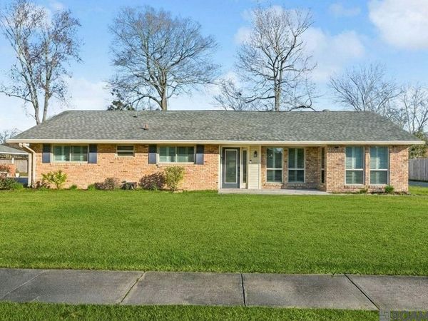 12265 Parkwood Dr, Baton Rouge, LA 70815