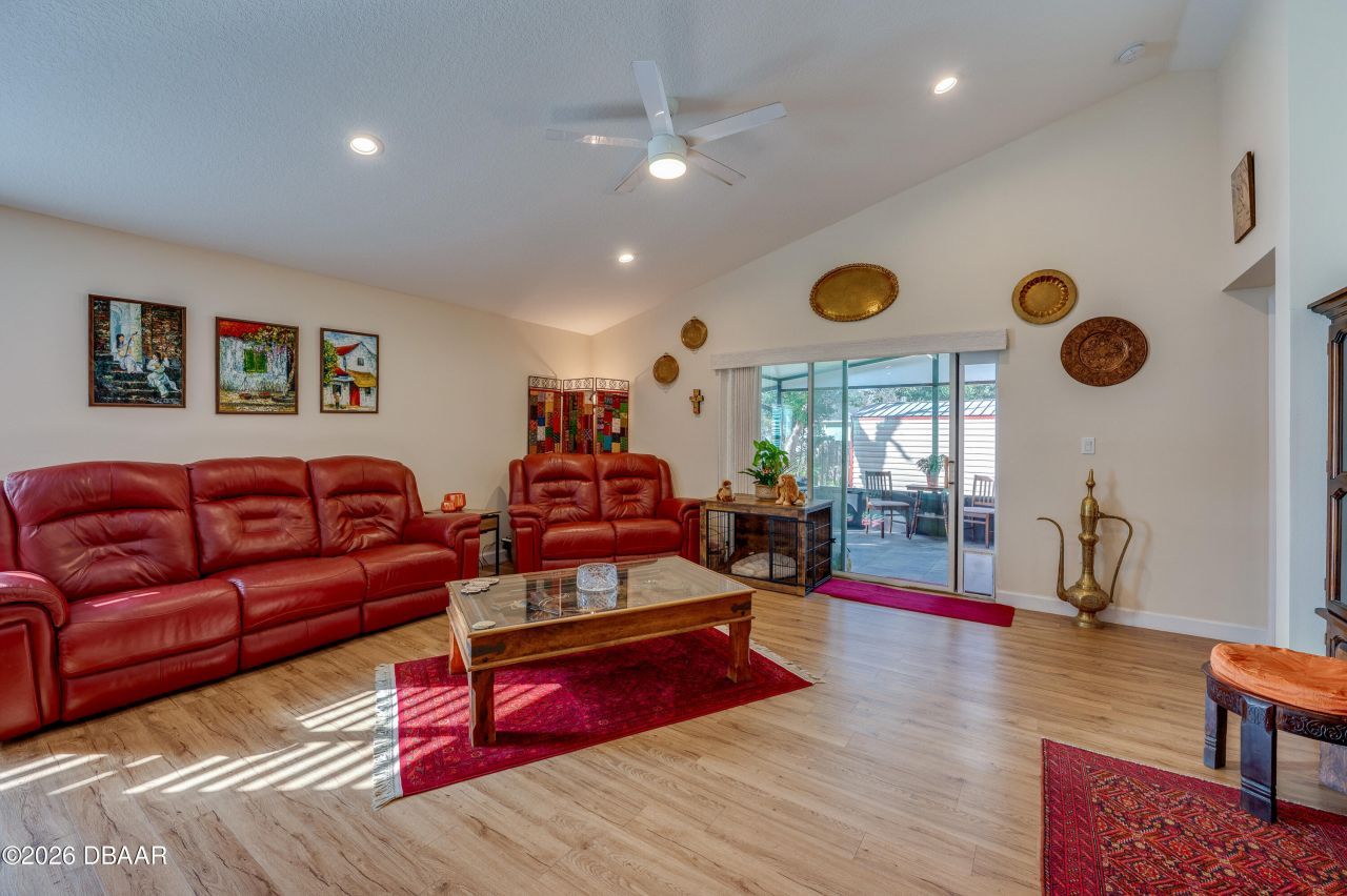 812 Hamilton Street, New Smyrna Beach, FL 32168 Photo