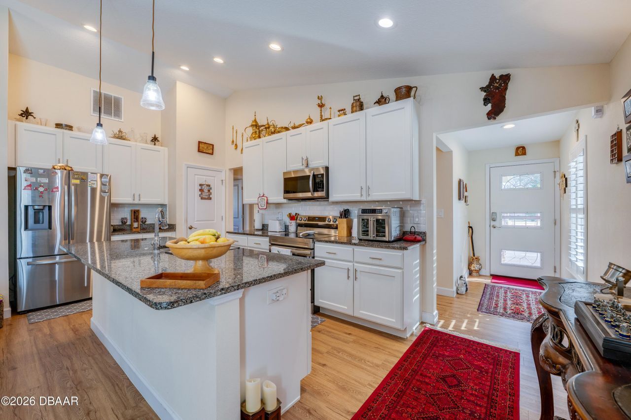 812 Hamilton Street, New Smyrna Beach, FL 32168 Photo