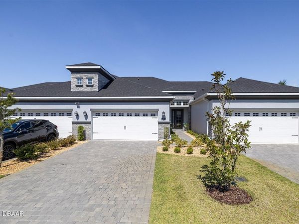 27 Longridge Lane, Ormond Beach, FL 32174