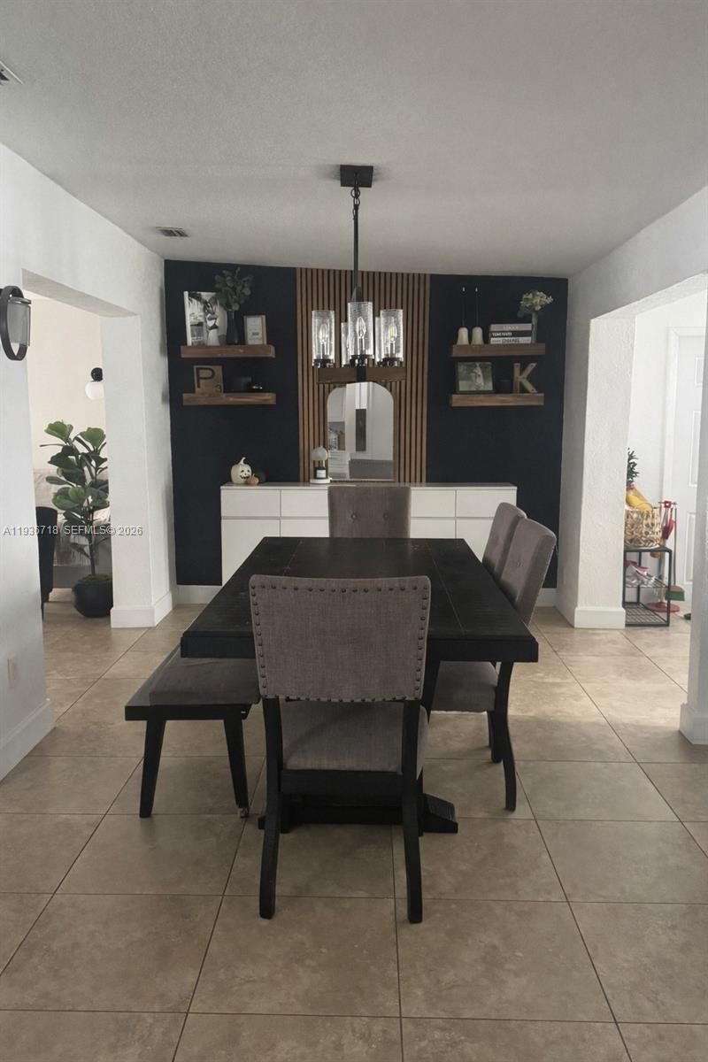 17831 NW 84th Ct, Miami, FL 33015 Photo