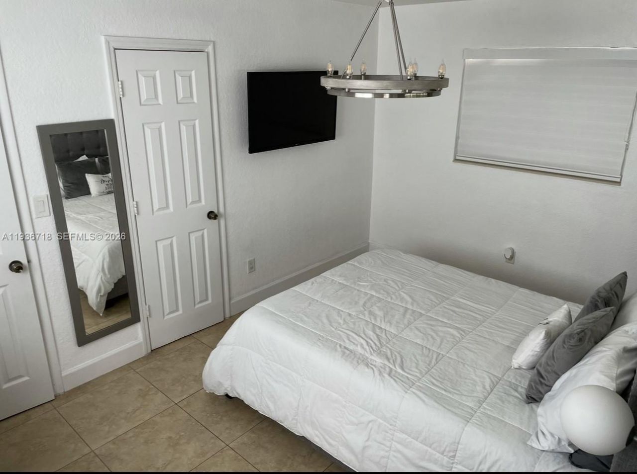 17831 NW 84th Ct, Miami, FL 33015 Photo