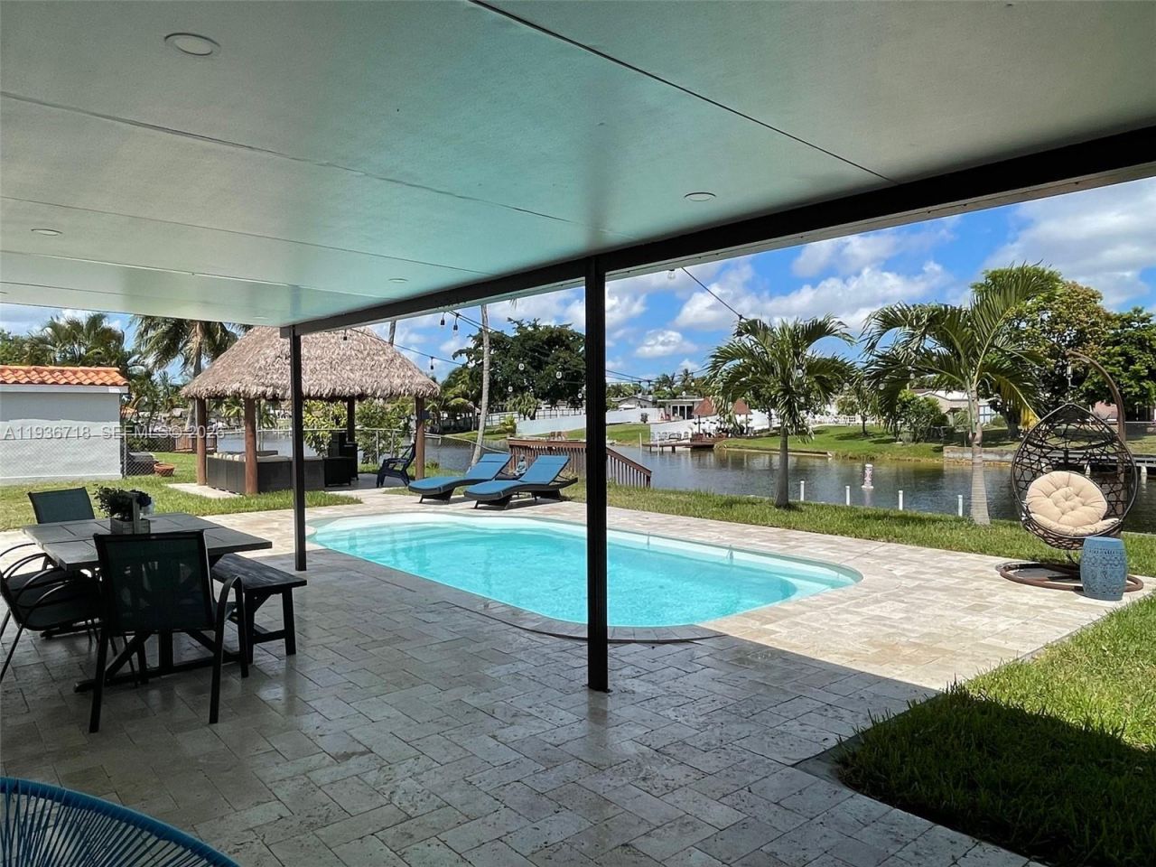 17831 NW 84th Ct, Miami, FL 33015 Photo