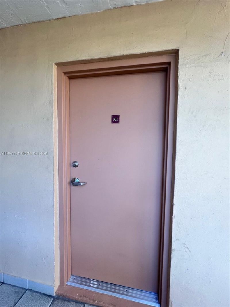 840 SW 129th Pl, Unit 101, Miami, FL 33184 Photo