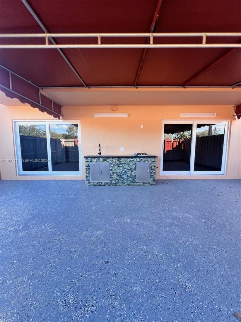 840 SW 129th Pl, Unit 101, Miami, FL 33184 Photo