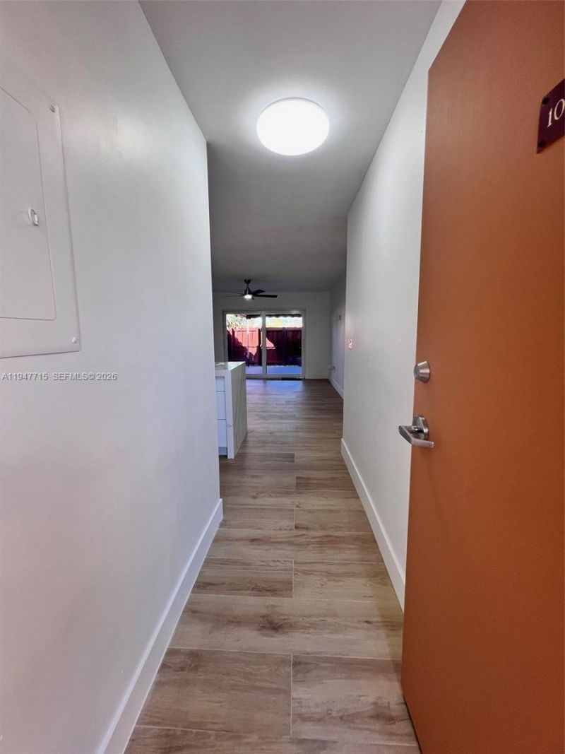 840 SW 129th Pl, Unit 101, Miami, FL 33184 Photo