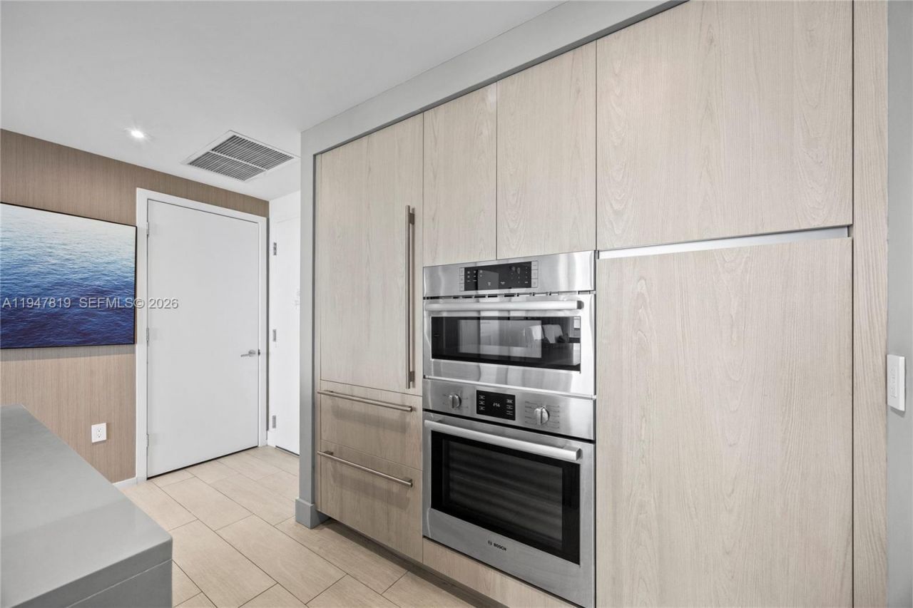 4010 S Ocean Dr, Unit R2307, Hollywood, FL 33019 Photo