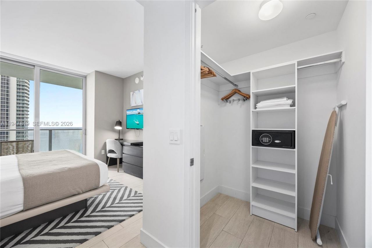 4010 S Ocean Dr, Unit R2307, Hollywood, FL 33019 Photo