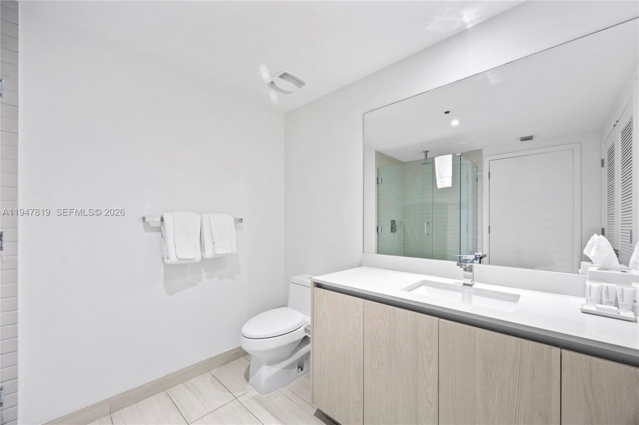 4010 S Ocean Dr, Unit R2307, Hollywood, FL 33019 Photo