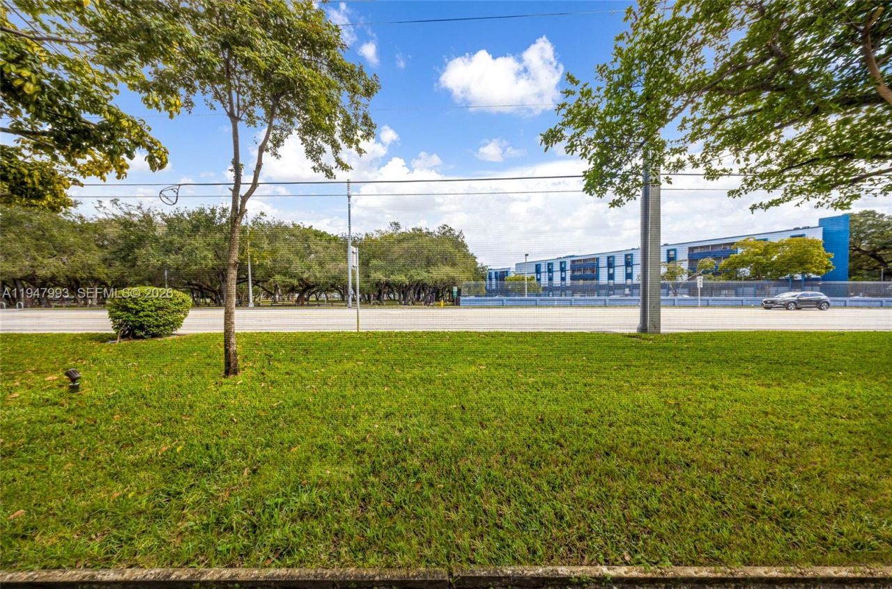 15610 NE 6th Ave, Unit 9B, Miami, FL 33162 Photo