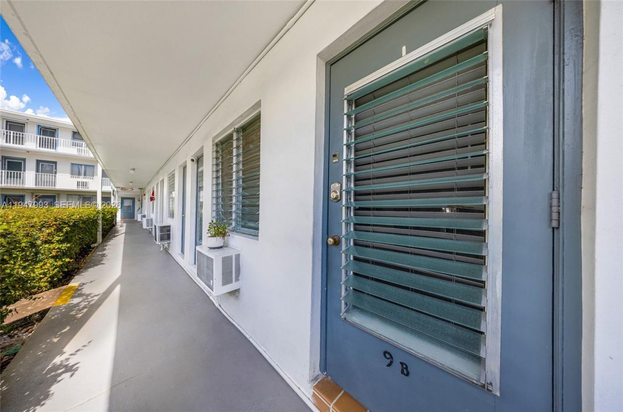 15610 NE 6th Ave, Unit 9B, Miami, FL 33162 Photo