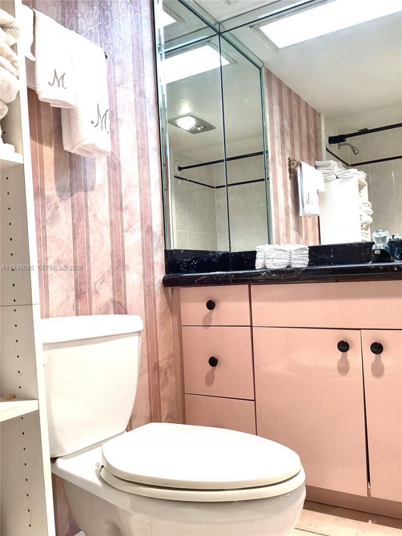 3300 N Palm Aire Dr, Unit 504, Pompano Beach, FL 33069 Photo