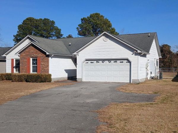 3010 Hunters Trail, Midway Park, NC 28544