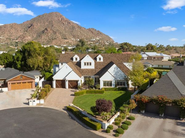 4909 N 45TH Place, Phoenix, AZ 85018
