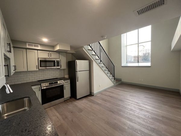 160 Seabury St, Unit 25, Fall River, MA 02720