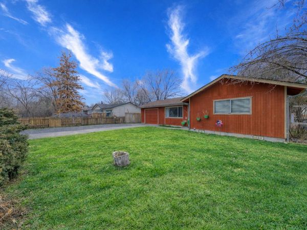 2634 SW Umatilla Court, Redmond, OR 97756
