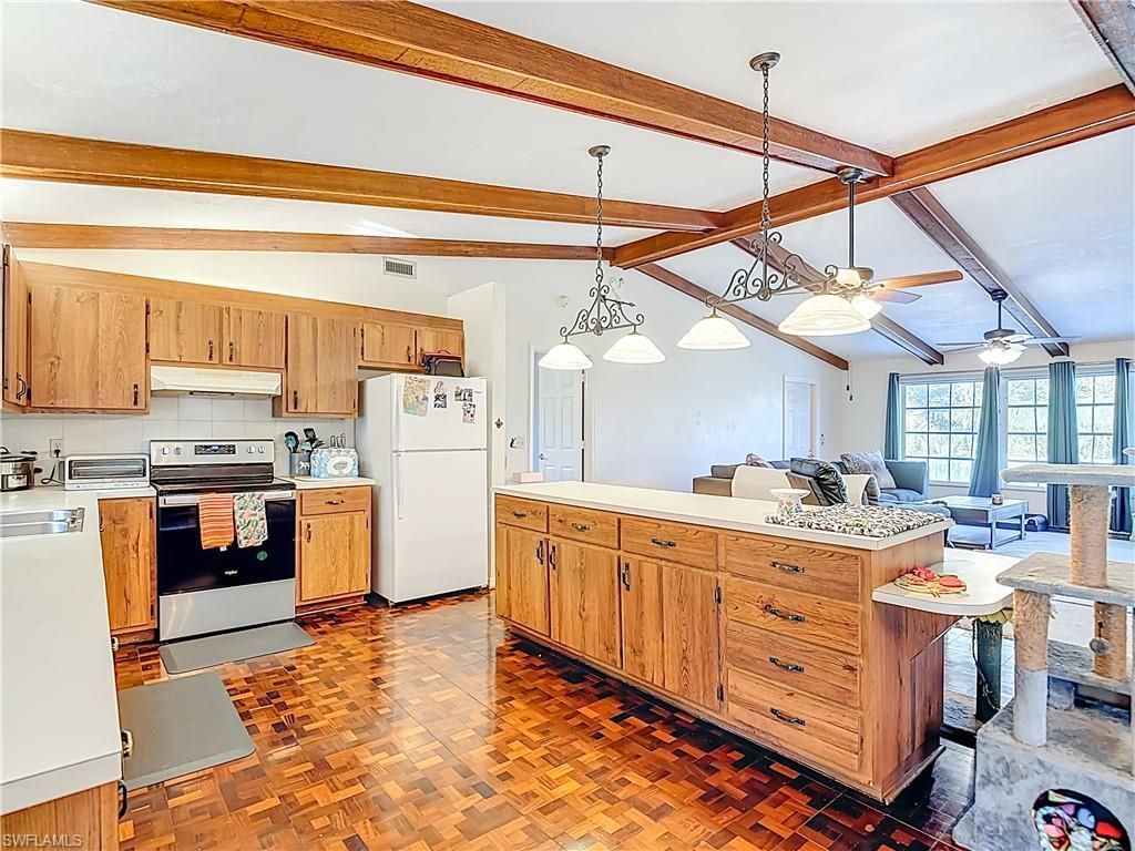 15650 Roberts Ln, Fort Myers, FL 33908 Photo