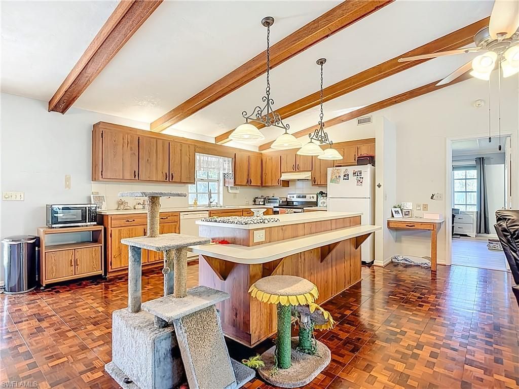 15650 Roberts Ln, Fort Myers, FL 33908 Photo