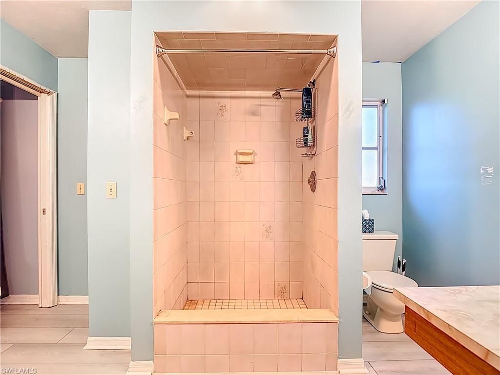 15650 Roberts Ln, Fort Myers, FL 33908 Photo