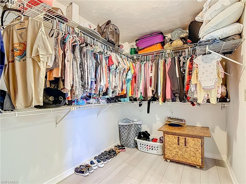 15650 Roberts Ln, Fort Myers, FL 33908 Photo