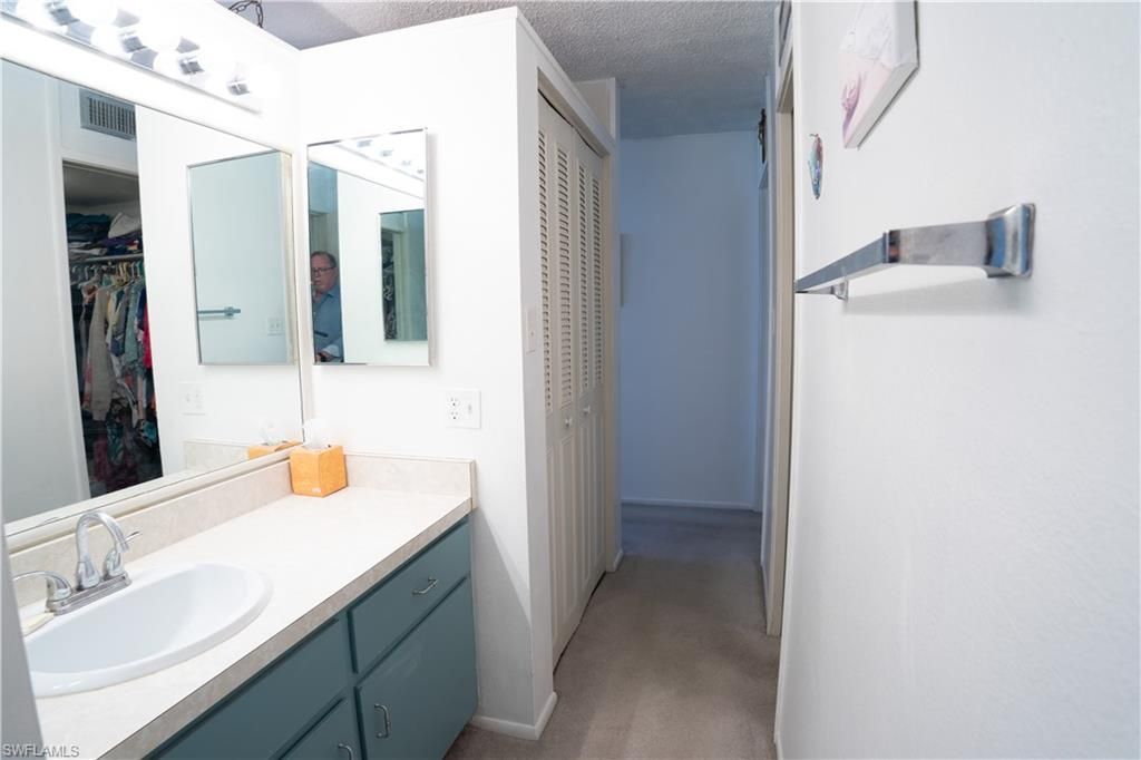 5959 Winkler Rd, Unit 307, Fort Myers, FL 33919 Photo
