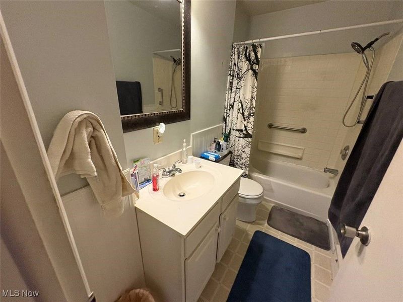 31 Alameda Avenue, Cuyahoga Falls, OH 44221 Photo 8