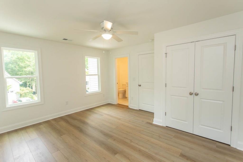 2212 Dykman Circle Photo 15