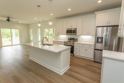 2212 Dykman Circle photo 4