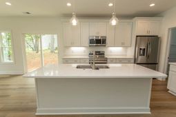 2212 Dykman Circle photo 4