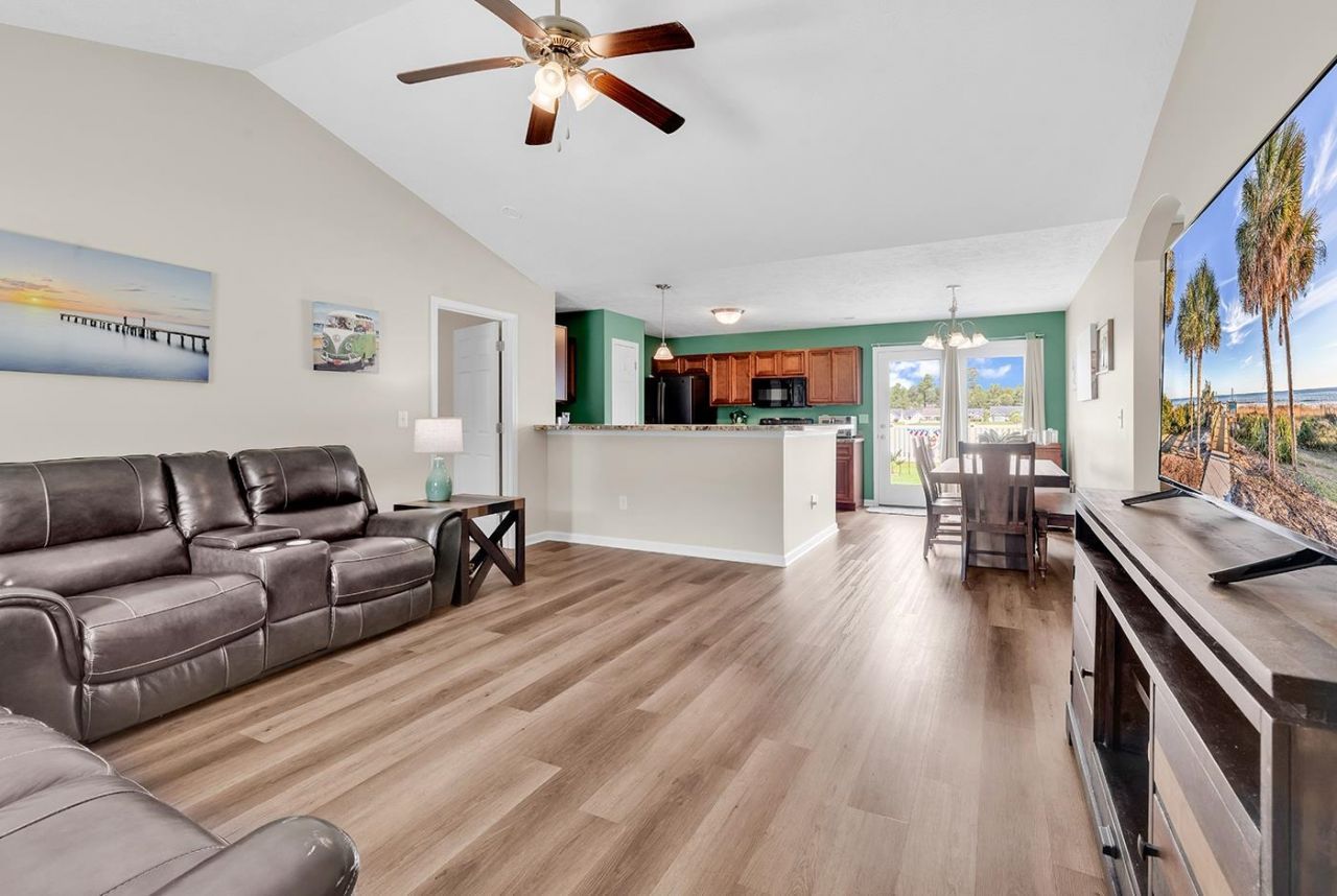 278 Encore Circle Photo 2