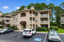 4218 Pinehurst Circle photo 4