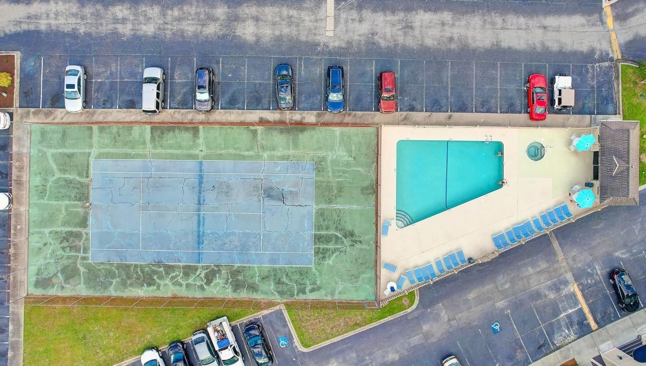 4218 Pinehurst Circle Photo 36