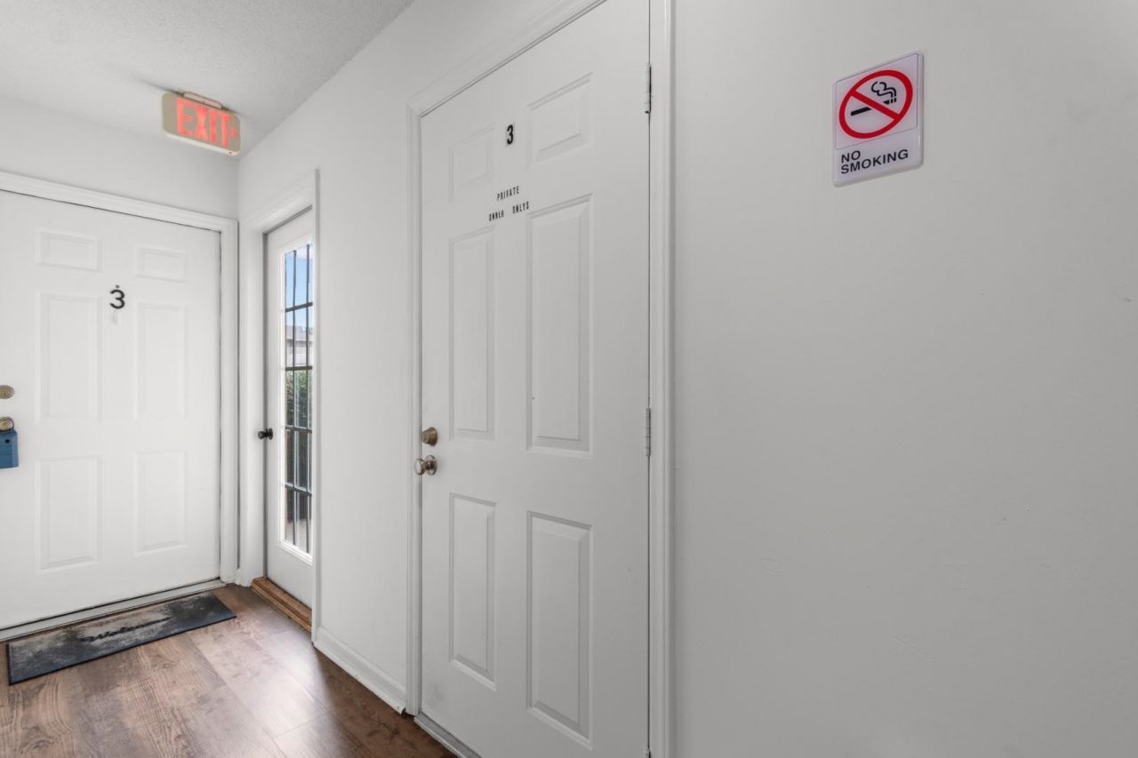 4218 Pinehurst Circle Photo 4