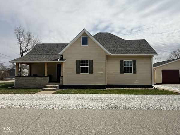 402 S Mulberry Street, Fairland, IN 46126