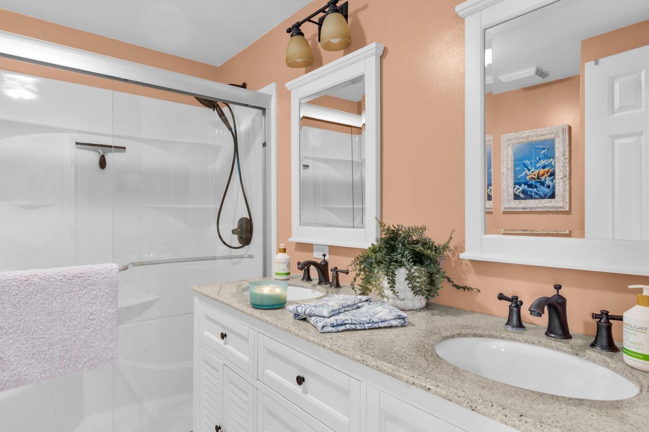 76 Ocean Drive, Key Largo, FL 33037 Photo