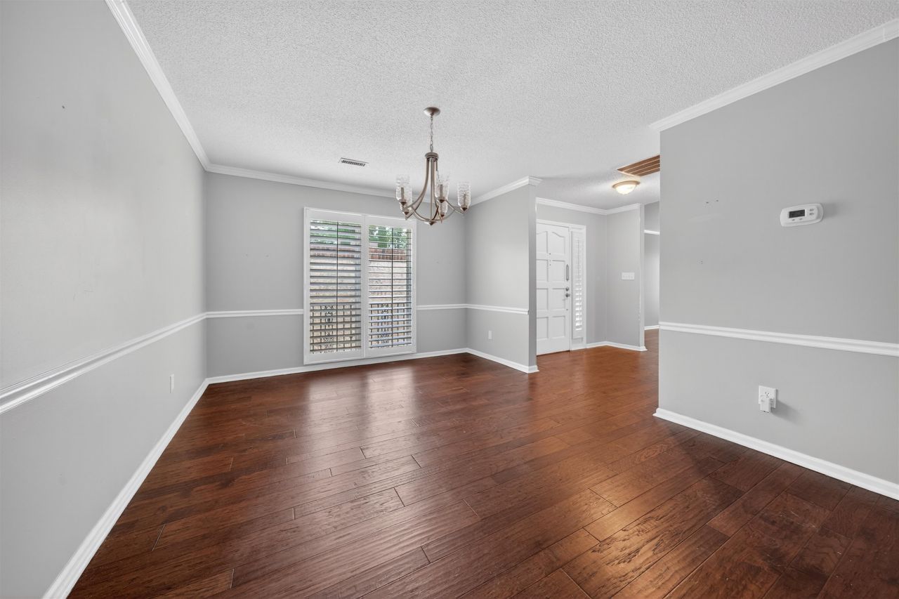 5 San Marks Ct. Photo 11