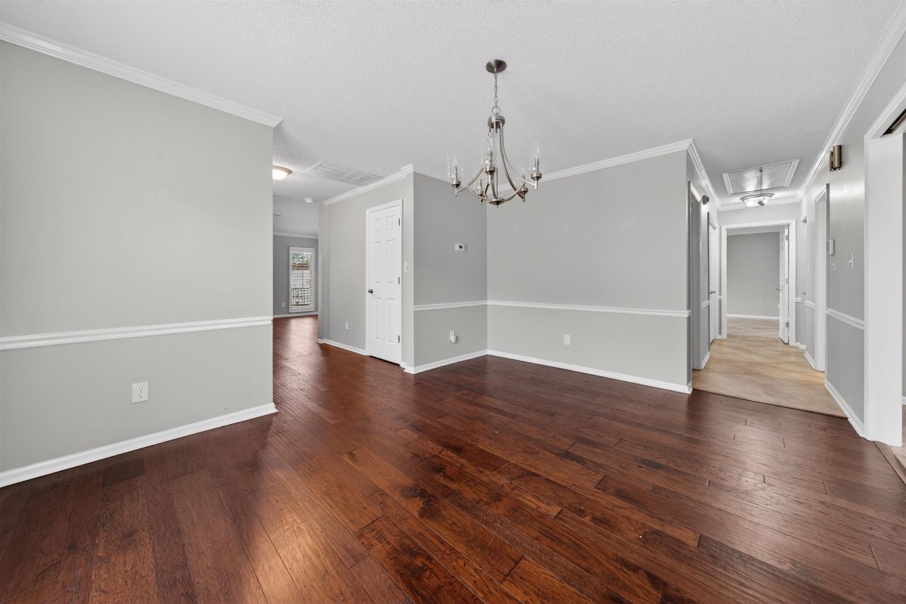 5 San Marks Ct. Photo 14