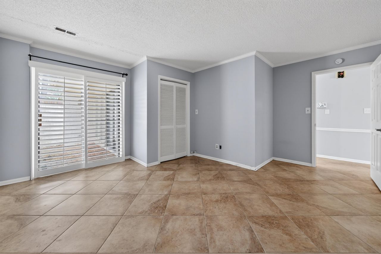 5 San Marks Ct. Photo 20