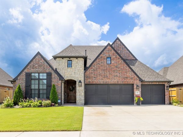 14804 E 77th Place North, Owasso, OK 74055