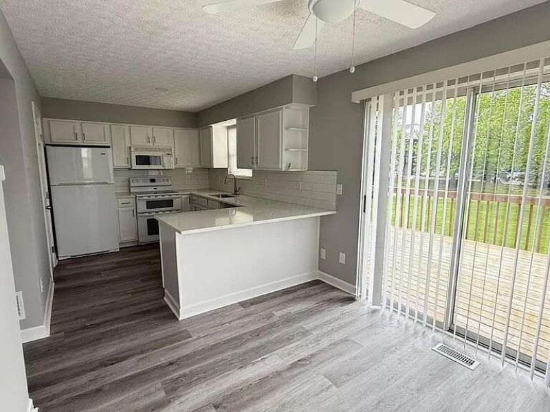 904 Charleston Way Drive , Unit 20F, Westerville, OH 43081 Photo 5