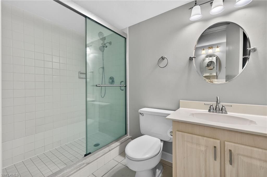 4384 Bowsprit Ct, Unit 2B, Fort Myers, FL 33919 Photo