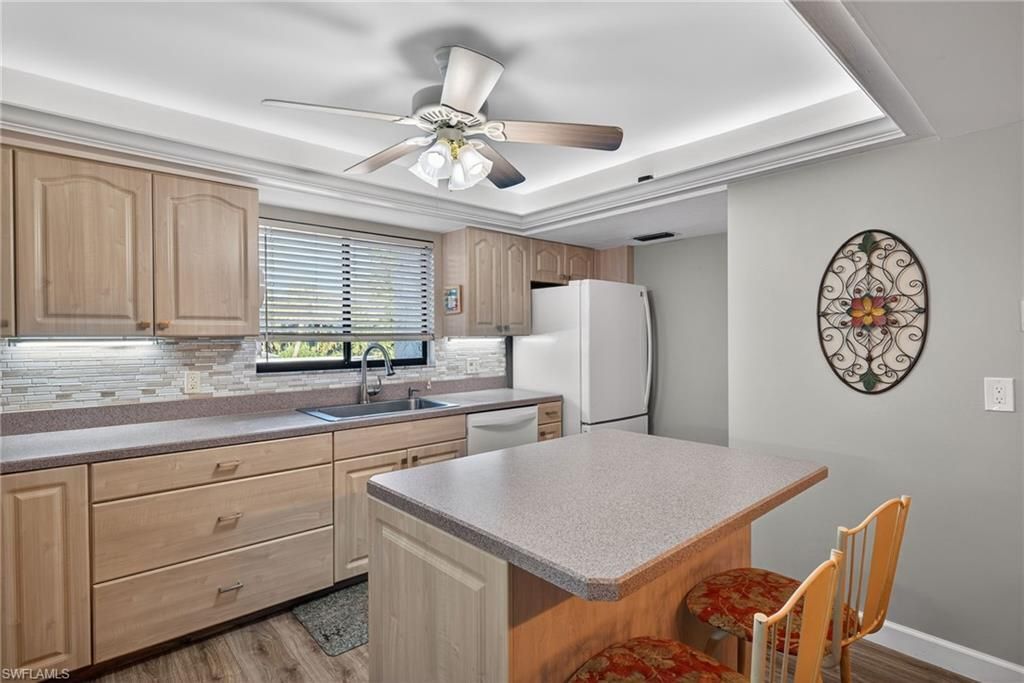 4384 Bowsprit Ct, Unit 2B, Fort Myers, FL 33919 Photo